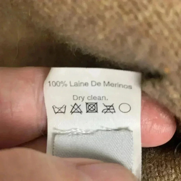 J. Crew “Wallace”  100% Merino Wool Cardigan Sweater w Pockets Size Medium - Picture 6 of 6